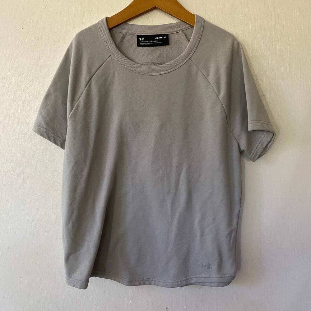 Under Armour Athletic Top Womens Medium Gray Short Sleeve Sweatshirt Y2K Cozy